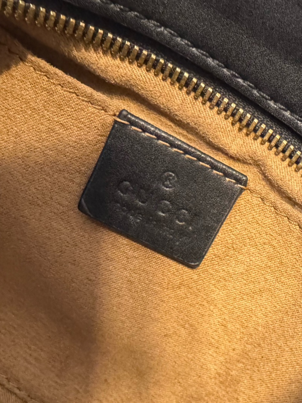Gucci Black GG Marmont Chevron Crossbody Bag with Gold Hardware - Picture 6 of 6